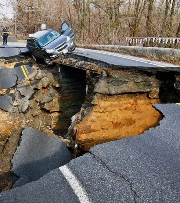 Я за что плачу налоги? Вова, Дима, где дороги???