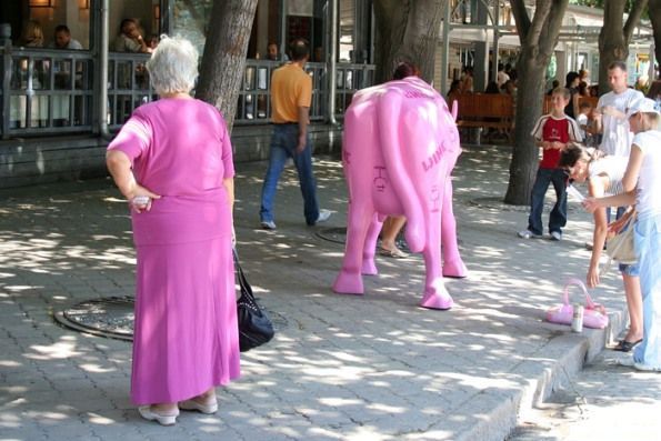 "Попала в трэнд" или "лиловый нынче в моде".