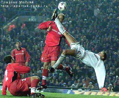 да что ж ты под ноги-то лезешь!!