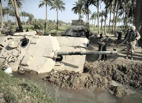 Танки грязи не боятся...