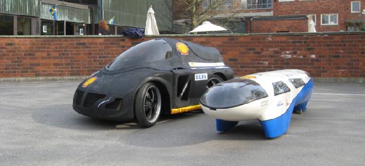 Ё-мобиль и Ё-мобильчик.