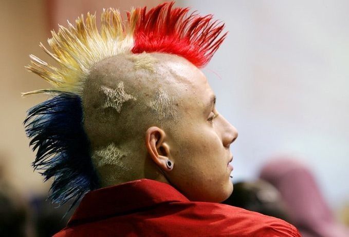 А не п.д@рок ли ты, мил человек...???