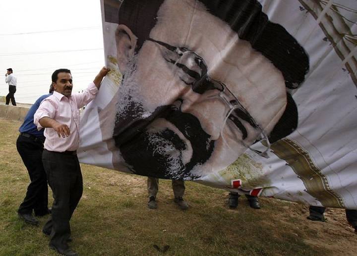 Совет: если Вас одновременно мучают мания величия и лишние деньги...