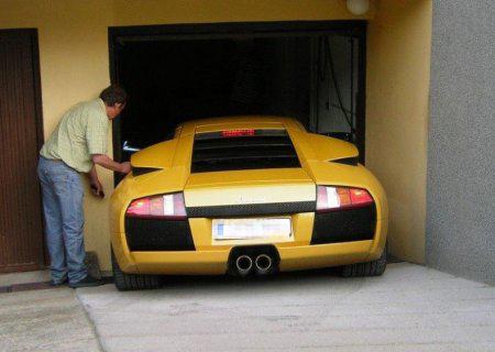 И нафига я купил такую широкую машину