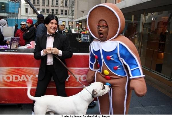 Пряничный говоришь?! А почему с колбасой?!!!